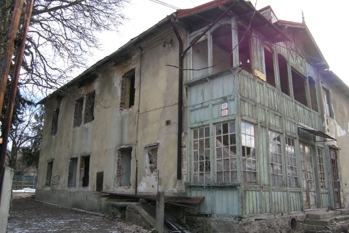 Nezmyselná asanácia tzv. Zeleného domu v Kremnici